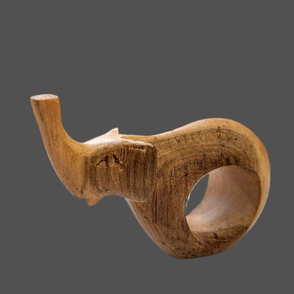 6 Hand Carved Wooden Safari Animals Napkin Holders EUC - Picture 7 of 8